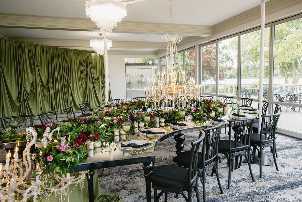 golf clubhouse reception space