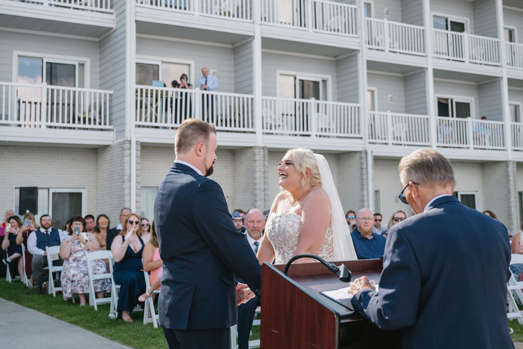 lake resort wedding ceremony