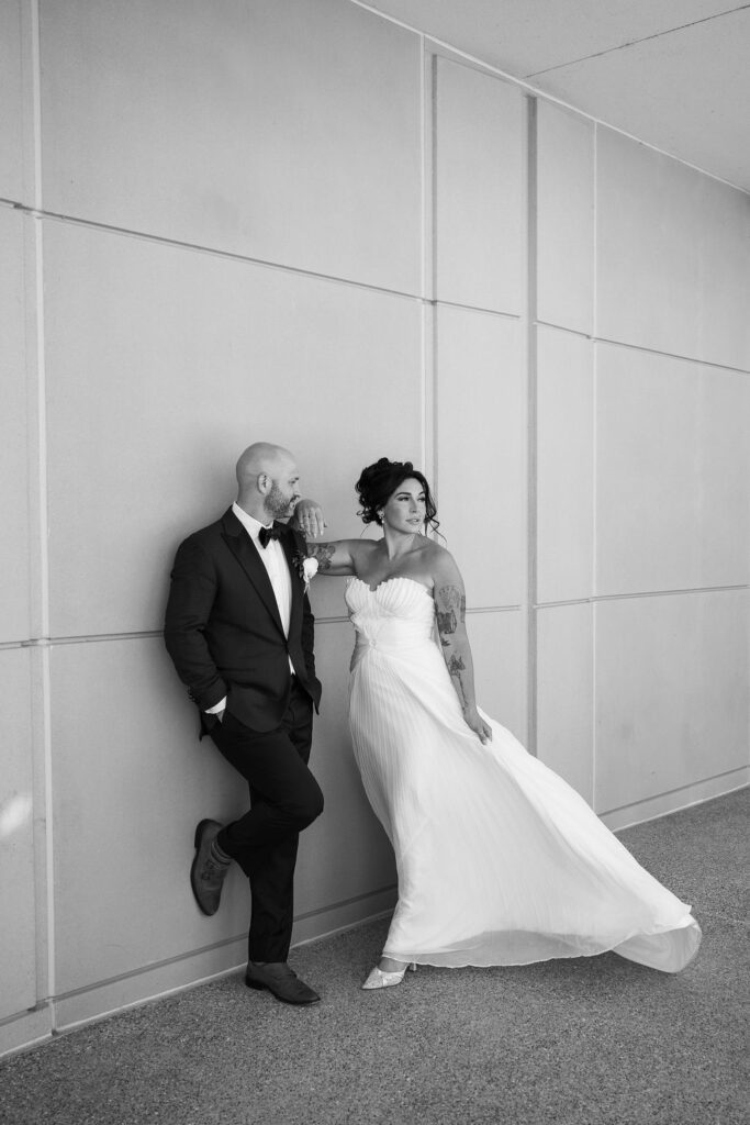 couple outside of Michigan lakefront wedding venue