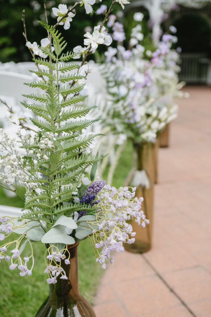 ceremony floral decor