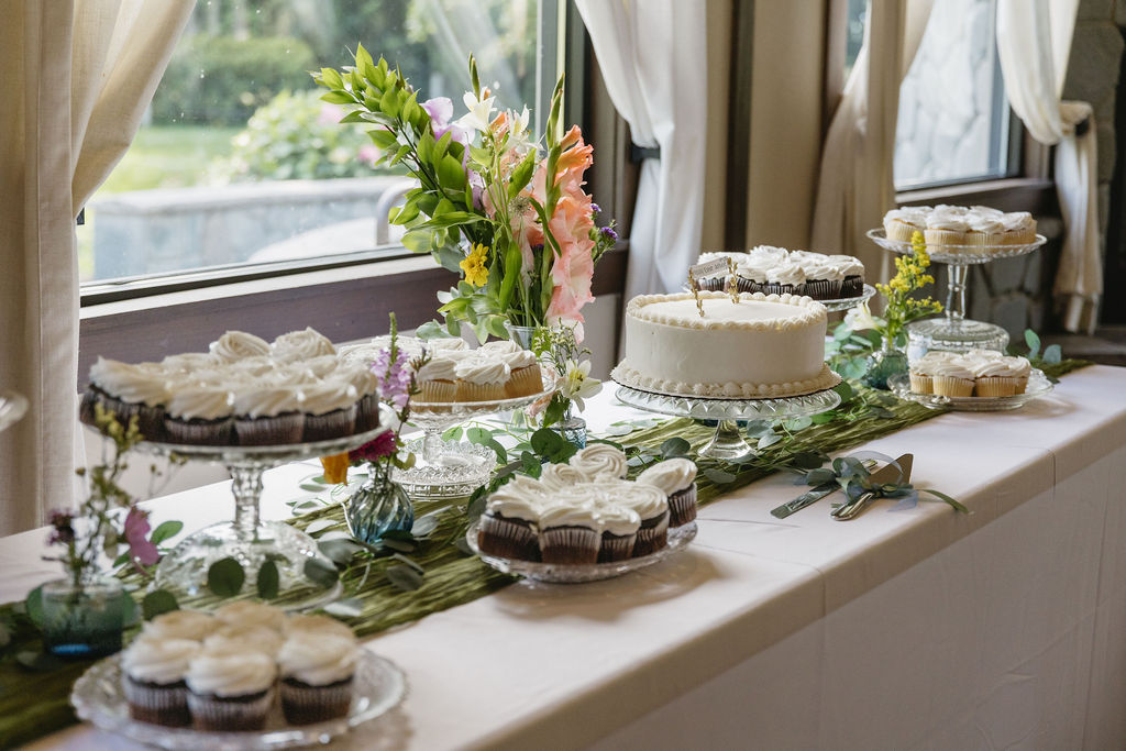dessert buffet