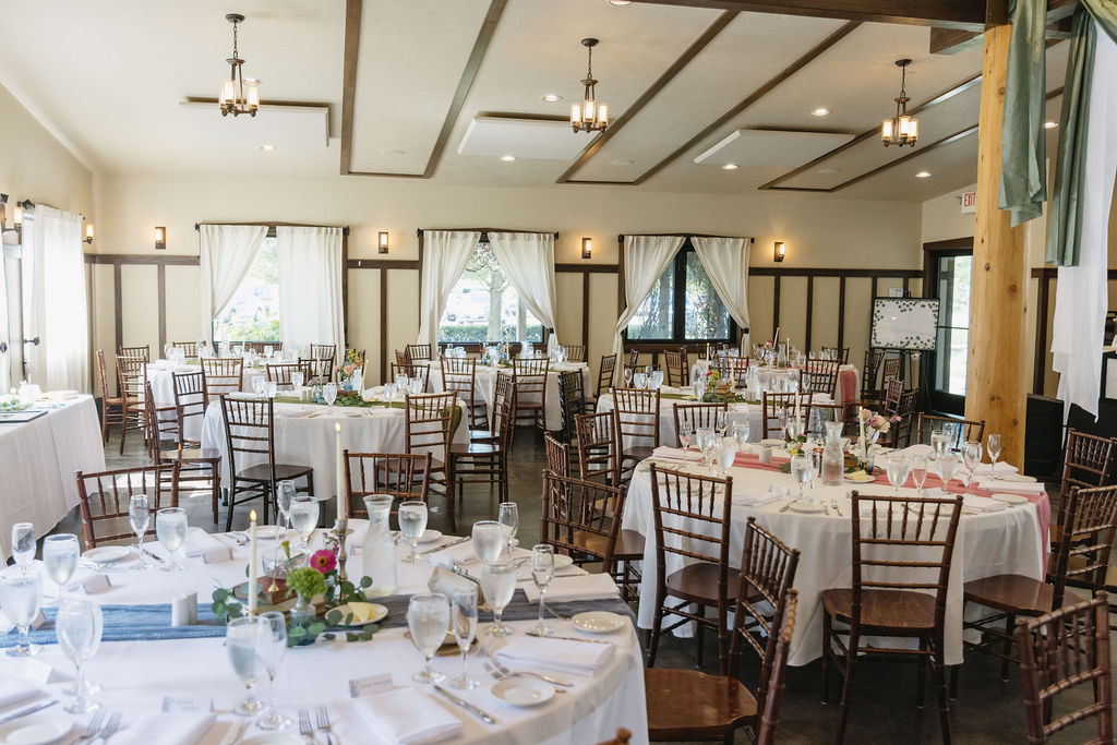 the peninsula room wedding reception space